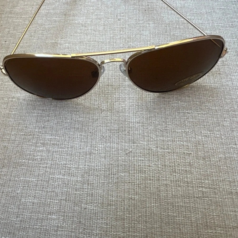 Gold Aviator Amber Lens UV 400 Sunglasses New